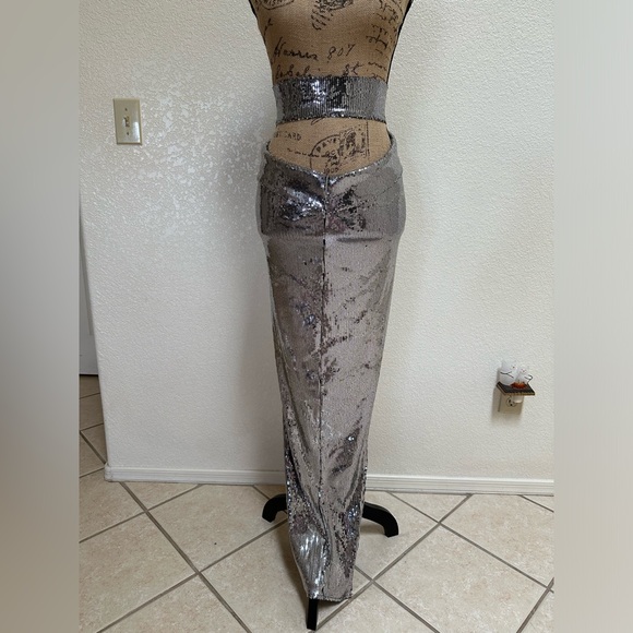 Grayscale Sequin Maxi Skirt - Picture 3 of 6